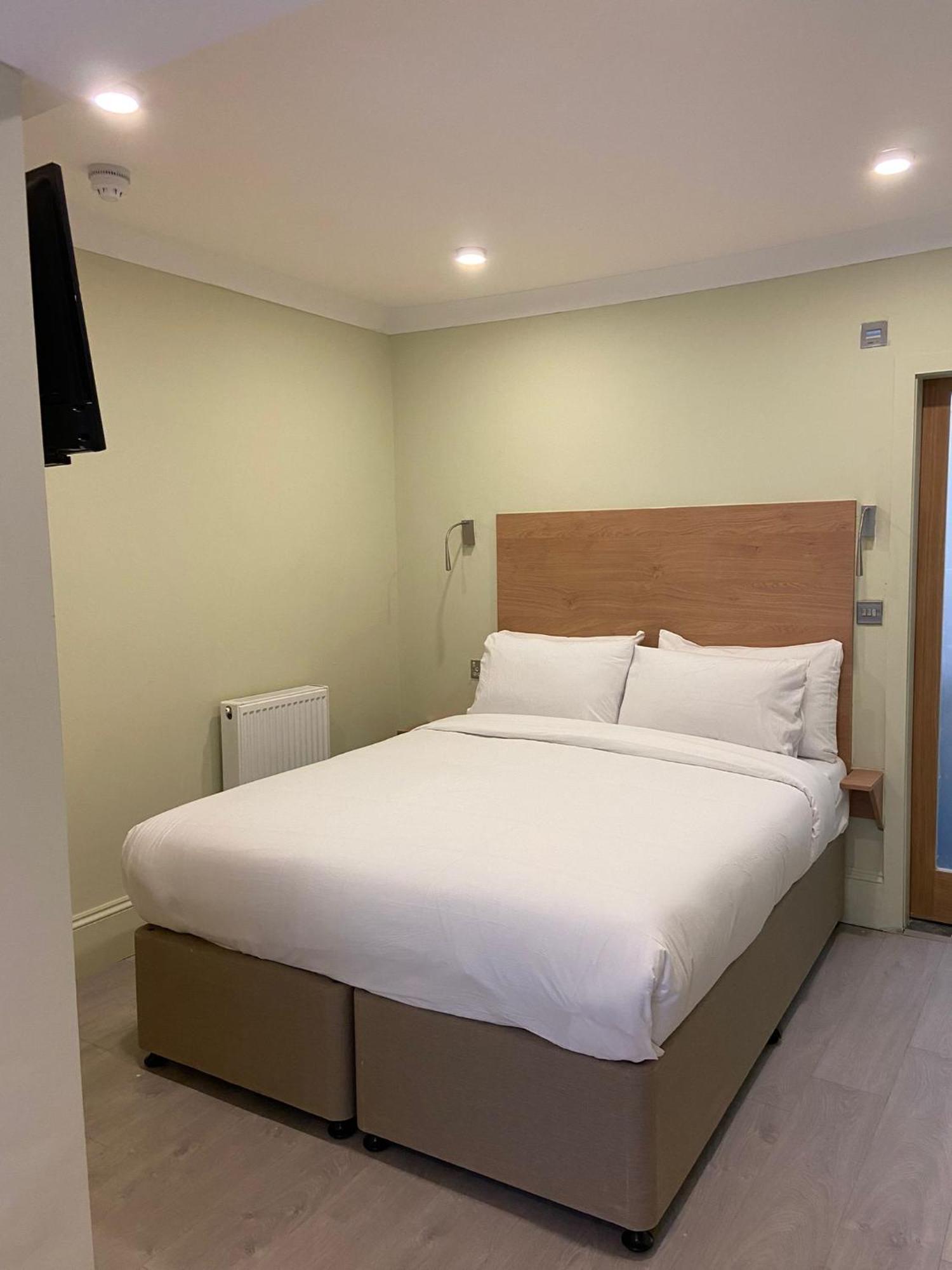 Marldon Olympia Hotel Лондон Экстерьер фото